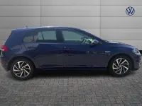Used VW Golf VII Match 130 HP (95 kW) 2019 Blue Hatchback