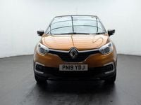 Used Renault Captur Iconic 90 HP (66 kW) 2019 Orange/black SUV