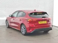 Used Ford Focus ST-Line 125 HP (91 kW) 2023 Red Hatchback