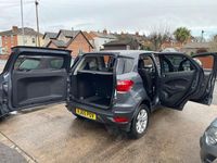 Used Ford Ecosport Zetec 95 HP (69 kW) 2015 White SUV