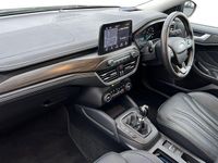 Used Ford Focus Vignale 182 HP (133 kW) 2019 Black Hatchback