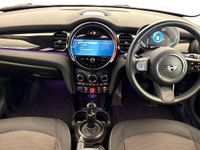 Used Mini Cooper Classic 134 HP (98 kW) 2023 White Hatchback