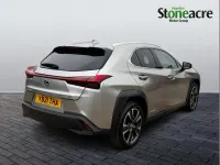 Used Lexus UX 250h 180 HP (132 kW) 2021 Silver SUV