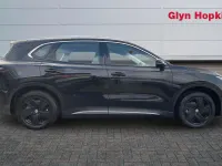 New MG MG5 EV SE 2025 Black Estate