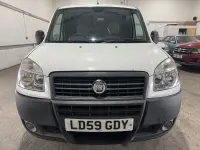 Used Fiat Doblò 85 HP (62 kW) 2009 White MPV