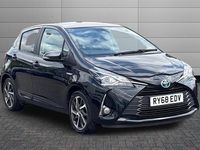 Used Toyota Yaris Hybrid 100 HP (73 kW) 2019 Blackgrey Hatchback