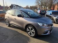 Usado Renault Scénic IV Dynamique 2017 Cinzento Monovolume