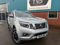 Used Nissan Navara Tekna 190 HP (139 kW) 2021 Silver Pickup