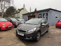 Usado Peugeot 2008 Allure 2016 Gris SUV