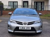 Used Toyota Auris 132 HP (97 kW) 2014 Grey Hatchback