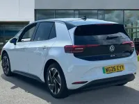 New VW ID.3 Pro 150 kW (204 HP) 2026 Glacier white metallic black Hatchback