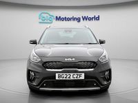 Gebraucht Kia Niro 141 PS (103 kW) 2022 Schwarz SUV