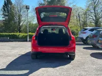 Begagnad Ford Focus Zetec 120 HK (88 kW) 2021 Röd Kombi
