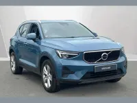 Usado Volvo XC40 Core 161 HP (118 kW) 2023 Azul SUV