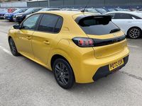 Gebraucht Peugeot 208 Active+ 100 PS (73 kW) 2022 Gelb Kleinwagen
