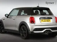 Used Mini Cooper S Classic 176 HP (129 kW) 2023 Silver Hatchback