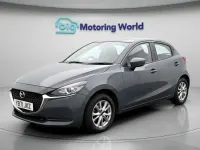 Begagnad Mazda 2 74 HK (54 kW) 2022 Grå Halvkombi