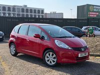 Begagnad Honda Jazz ES 99 HK (72 kW) 2012 Röd Halvkombi