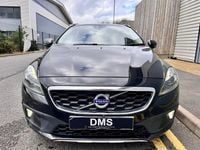 Used Volvo V40 2015 Black Hatchback