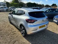 Begagnad Renault Clio V RS Line 100 HK (73 kW) 2020 Silver Halvkombi
