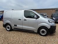 Used Peugeot Expert 2017 Silver Van