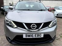 Used Nissan Qashqai Acenta 110 HP (80 kW) 2016 Silver SUV