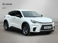 Used Lexus LBX 136 HP (100 kW) 2026 White SUV