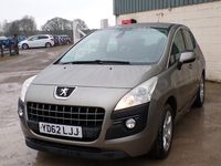 Second-hand Peugeot 3008 Active 112 CP (82 kW) 2012 Gri Hatchback