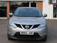 Used Nissan Qashqai N-TEC 110 HP (80 kW) 2015 Silver SUV
