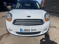 Used Mini Cooper D Countryman 112 HP (82 kW) 2011 White SUV