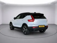 Używany Volvo XC40 R-Design Pro 2021 Srebrny SUV