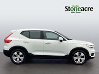 Used Volvo XC40 Momentum 161 HP (118 kW) 2020 White SUV