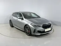 Begagnad BMW 128 Shadowline 261 HK (191 kW) 2023 Grå Halvkombi