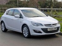 Used Vauxhall Astra Elite 2015 White Hatchback