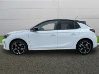 Used Vauxhall Corsa 100 HP (73 kW) 2024 White Hatchback