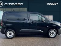 New Citroën Berlingo 101 HP (74 kW) 2026 Black MPV