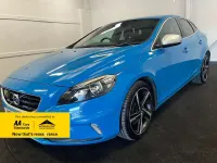 Used Volvo V40 R-Design 150 HP (110 kW) 2015 Blue Hatchback