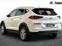 Used Hyundai Tucson SE 129 HP (94 kW) 2020 White SUV