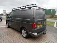 used VW Transporter PV 2.0TDI (150PS)Eu6 T28 Highline SWB. Roof Rack System. Manual