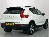 Used Volvo XC40 Plus 208 HP (152 kW) 2023 White SUV
