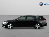 Used VW Passat Life 204 HP (150 kW) 2025 Black Estate