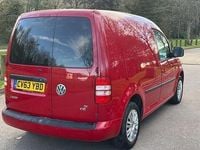 Usado VW Caddy Trendline 102 HP (75 kW) 2014 Vermelho Monovolume