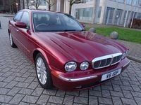 Used Jaguar XJ SE 2004 Red Sedan