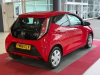 Used Toyota Aygo X-play 68 HP (50 kW) 2016 Red Hatchback