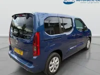 Used Vauxhall Combo S 102 HP (75 kW) 2023 Blue MPV