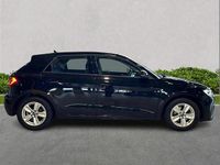 Usado Audi A1 Design 110 HP (80 kW) 2022 Preto SUV