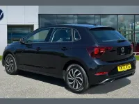 Usado VW Polo Life 95 CV (69 kW) 2023 Negro Utilitario