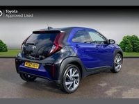 Used Toyota Aygo X 72 HP (52 kW) 2022 Juniper blue bitone SUV