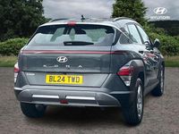 Usado Hyundai Kona Advanced 120 HP (88 kW) 2024 Cinzento SUV
