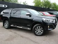 Used Toyota HiLux Luxury 150 HP (110 kW) 2019 Black Pickup